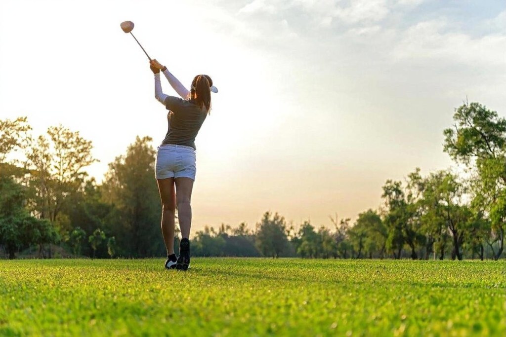 Golf at sunset