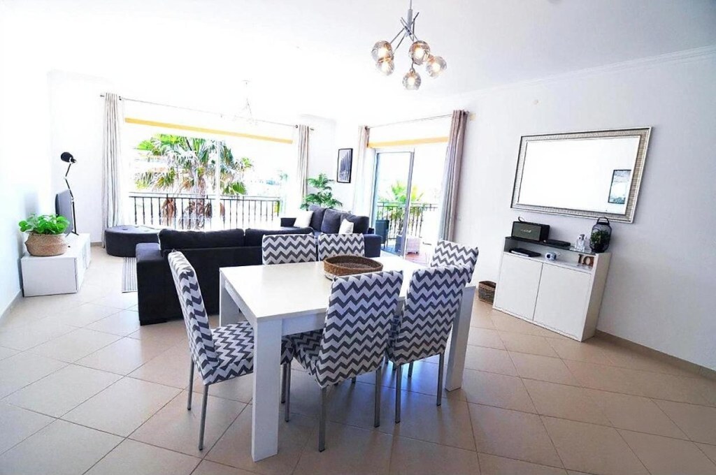 Dining area and balcony